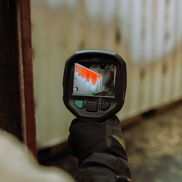 slide FLIR&reg; 18706-0601