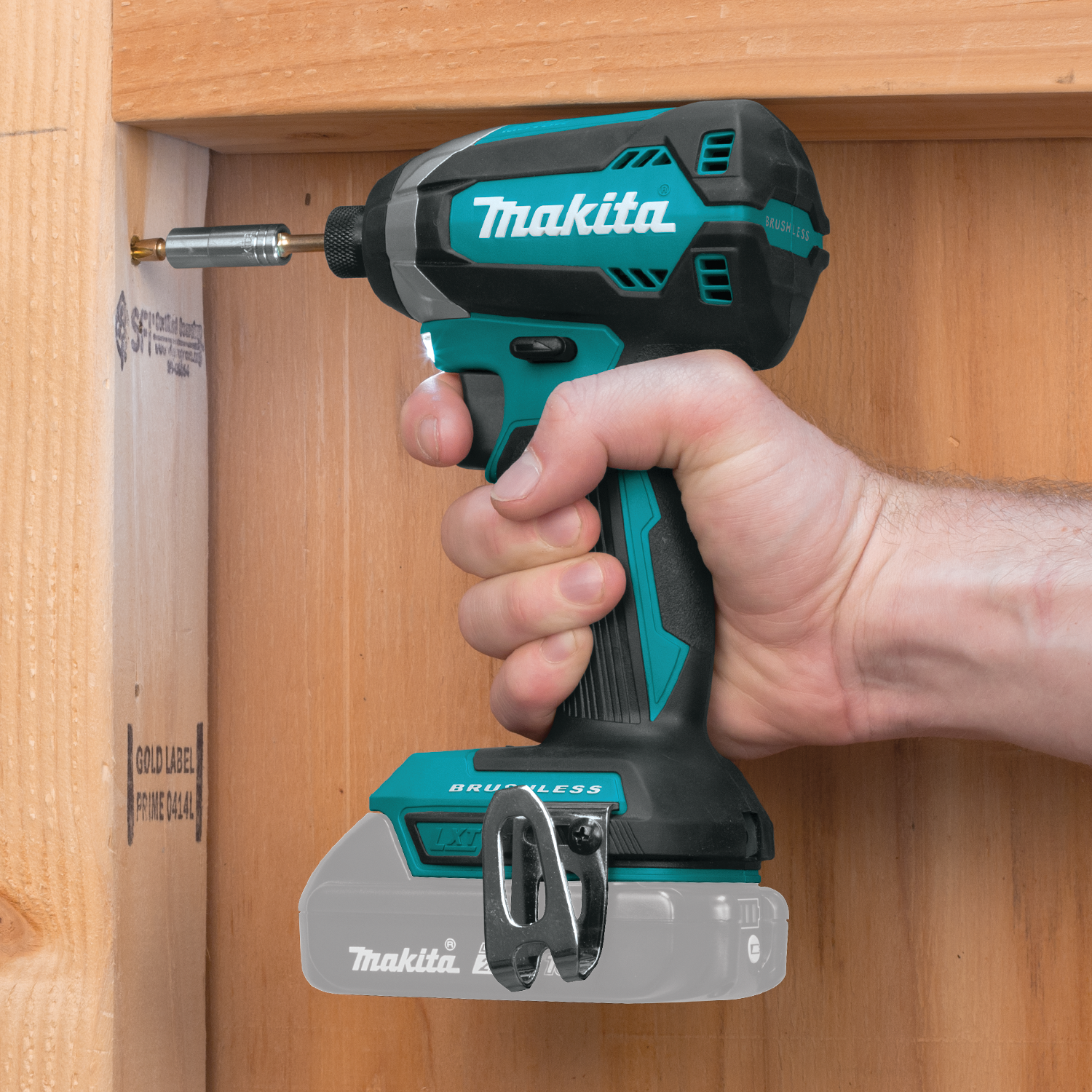 slide Makita® XDT13Z