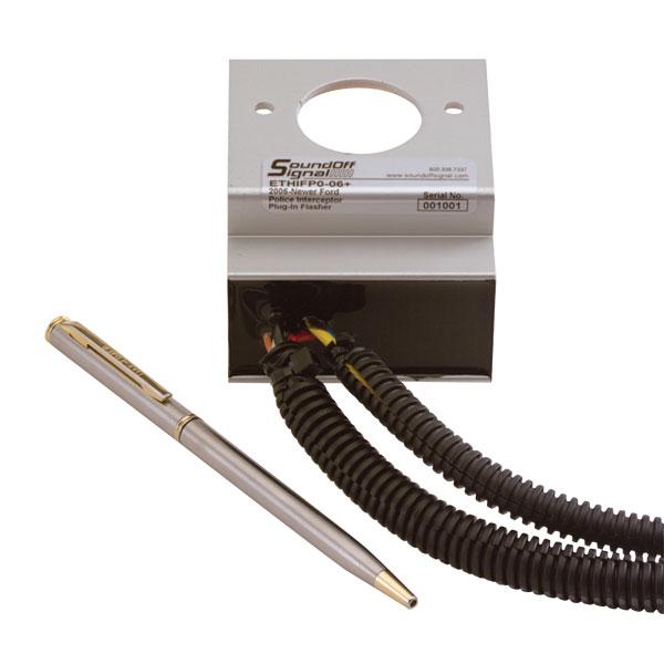 product Soundoff Signal ETSWDAS01 Directional Arrow Switch, 10 - 30 Vdc, 6.5 in WD X 1.2 in LG X 3.5 in HT